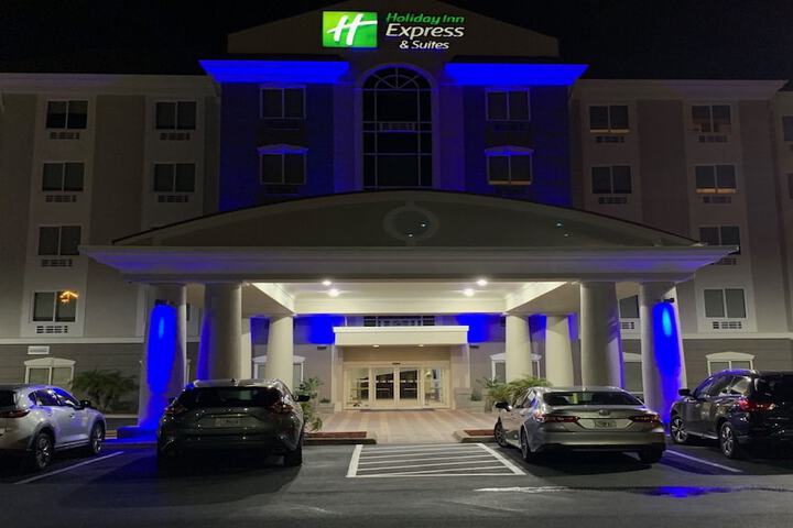 Holiday Inn Express Hotel & Suites Orlando South-Davenport by IHG