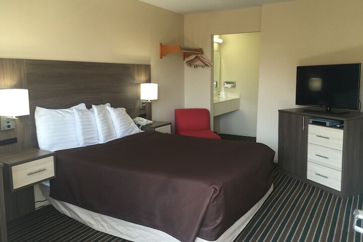 Room 21 of 31