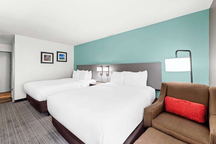 Room 36 of 47