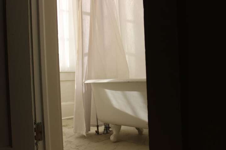 Room 97 of 104