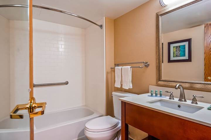 Best Western Warren Hotel