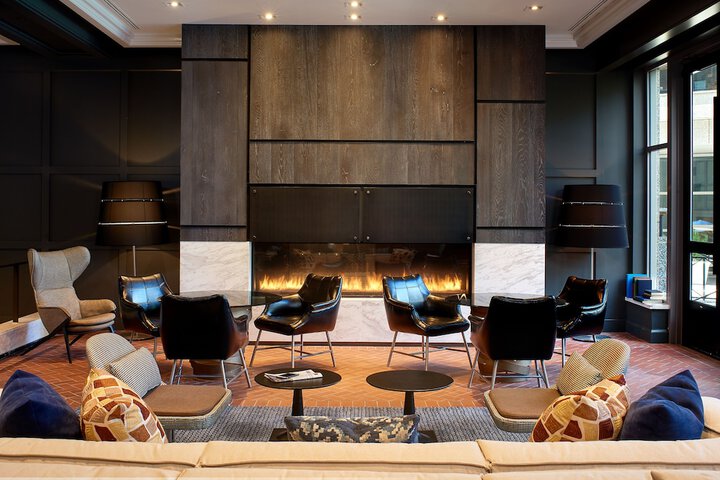 The Logan Philadelphia Curio Collection by Hilton