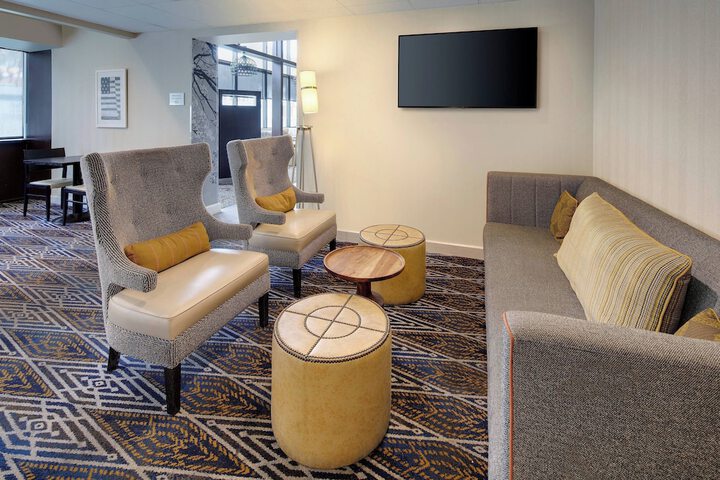 Hotel Interior 8 of 33