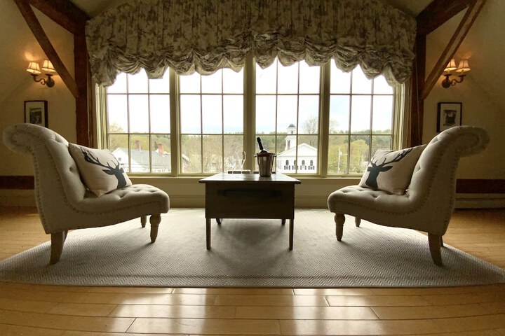 Room 14 of 24