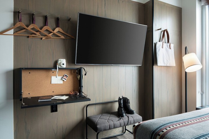 Room 22 of 56