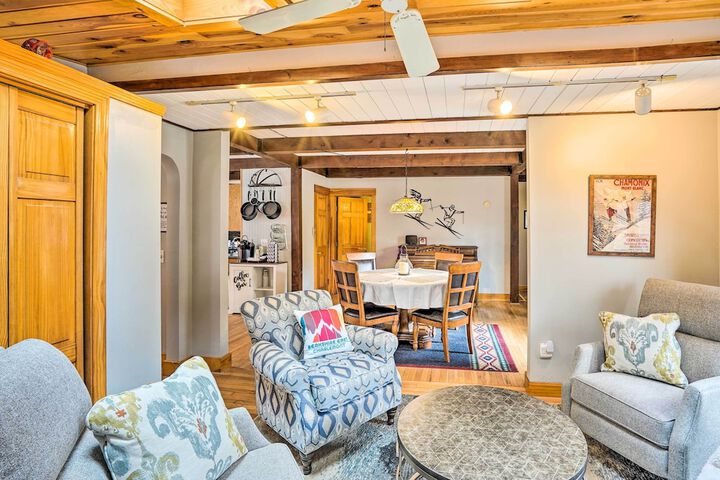 Berkshires Getaway 1 Mi Skiing & Hiking!