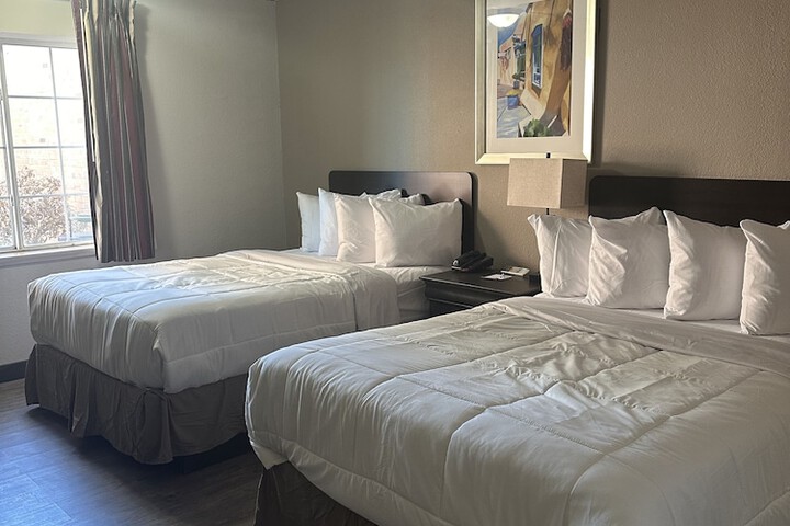 Room 29 of 38