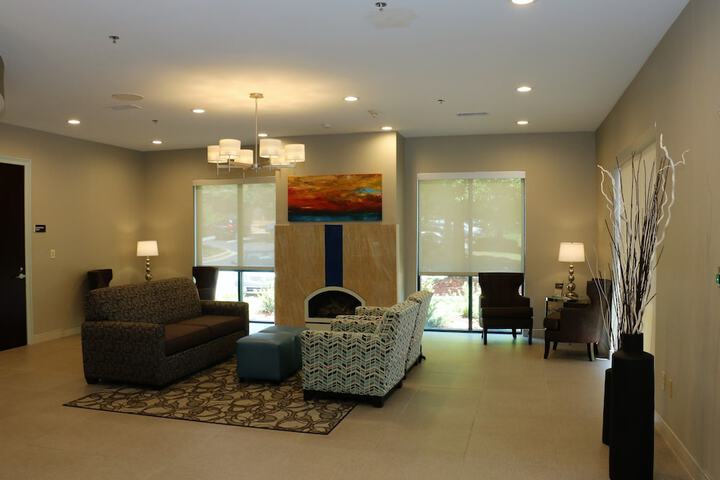 Hotel Interior 6 of 24