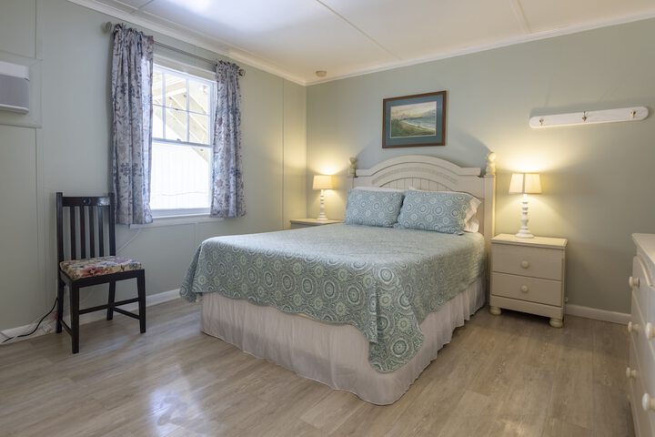 Room 163 of 309