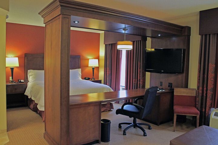 Room 15 of 71