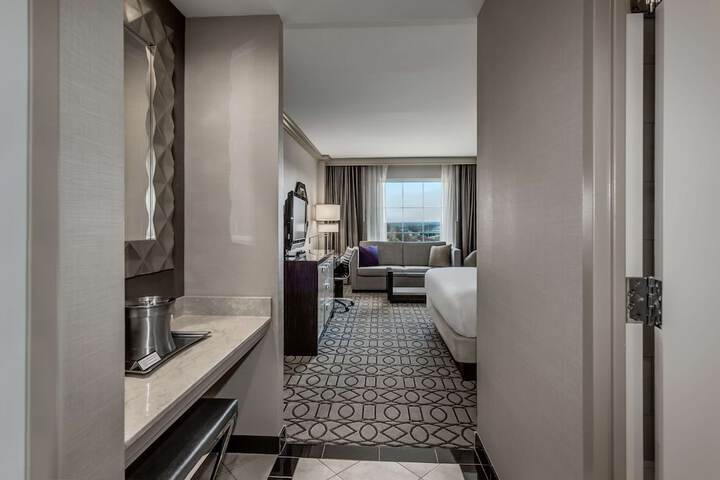 Hilton Columbus at Easton