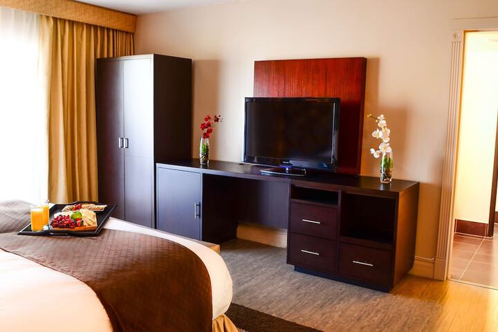 Room 19 of 49