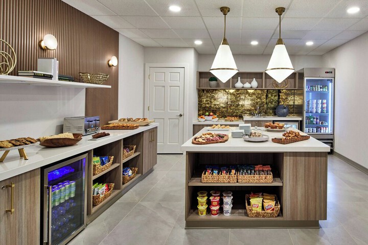 Delta Hotels by Marriott Toledo