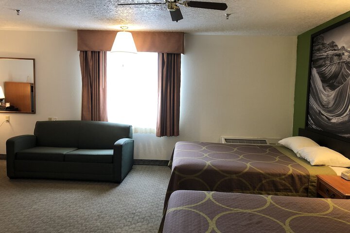 Room 22 of 47