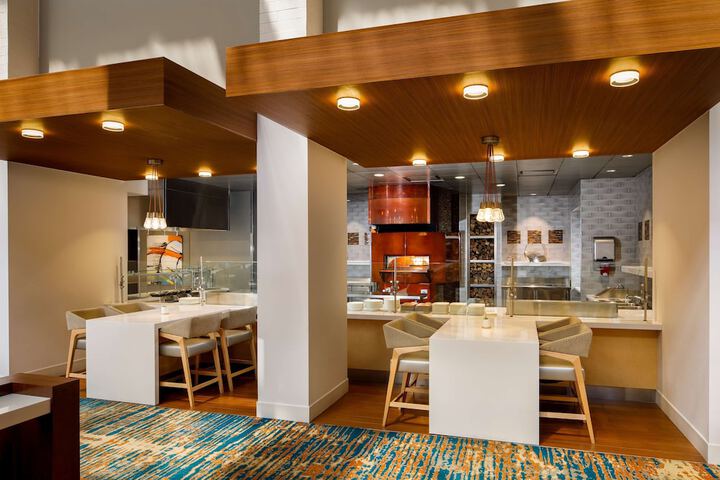 DoubleTree by Hilton Pittsburgh - Cranberry