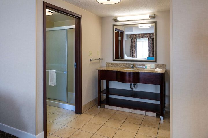 Hampton Inn & Suites Toledo-Perrysburg