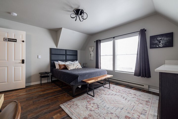 Room 122 of 150