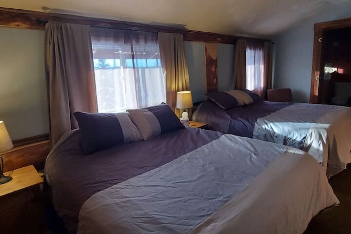 Room 34 of 52