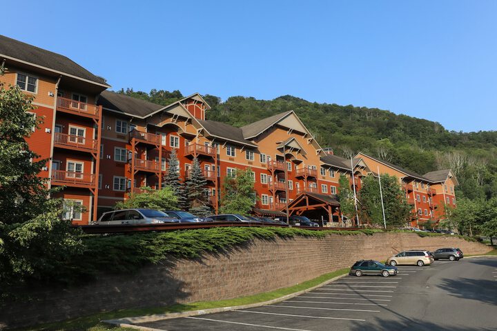 Hotel 4 of 132