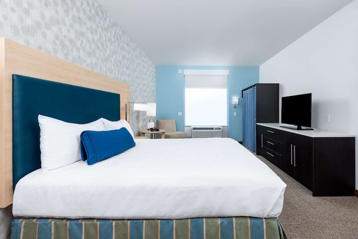Room 15 of 35