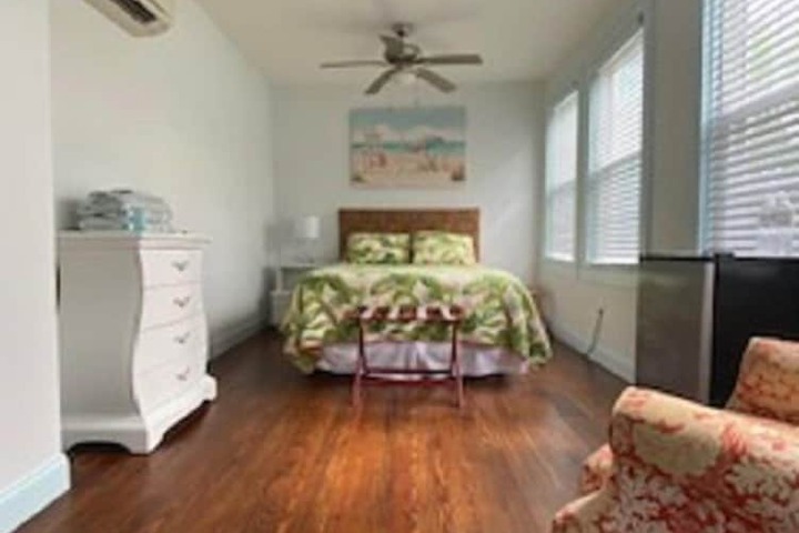 SaltWater Inn