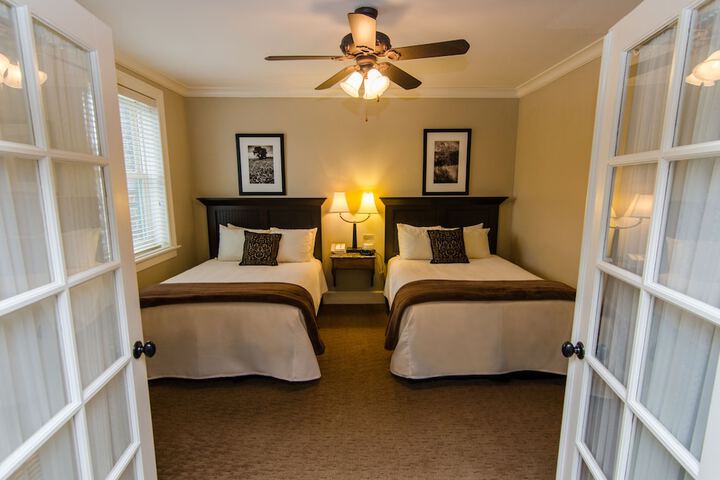 Room 25 of 44