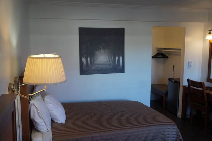Westward Inn & Suites