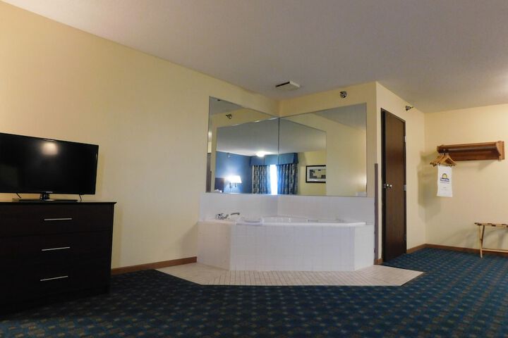 Room 19 of 41