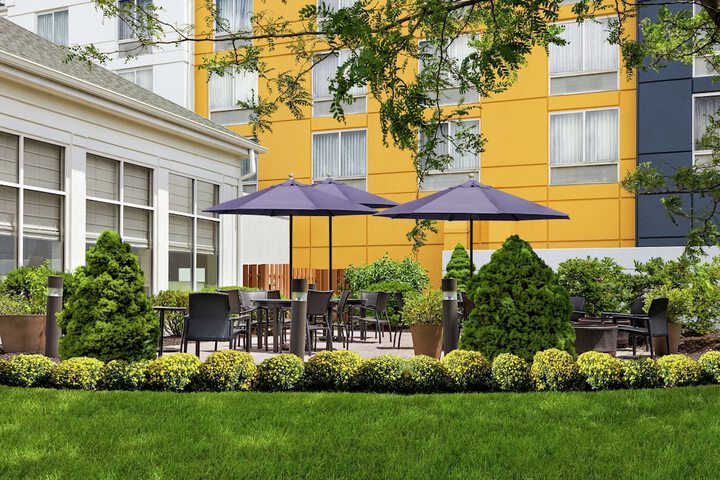 Terrace/Patio 32 of 33