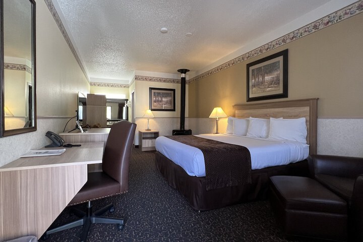 Room 25 of 54