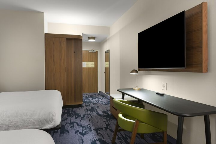 Room 21 of 31
