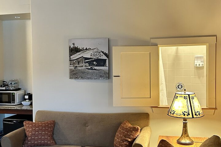 Room 91 of 128