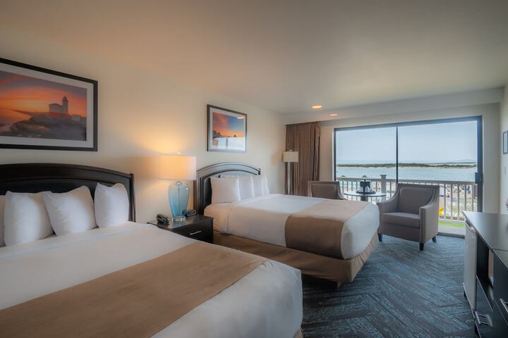 Room 43 of 60