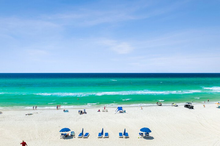 Beach 28 of 34