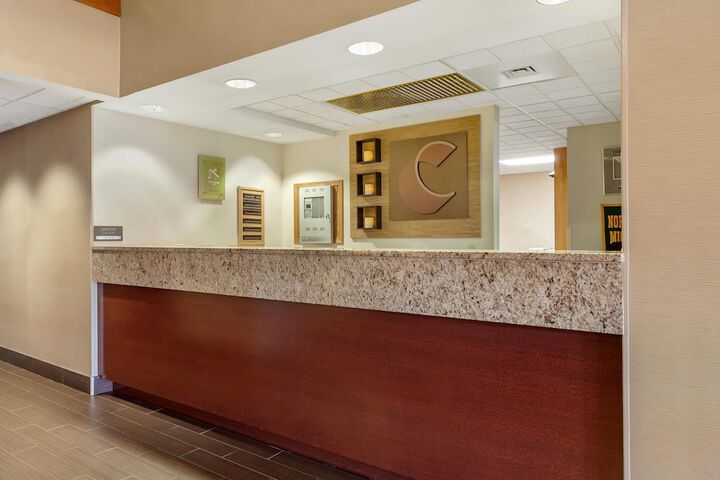 Comfort Suites Marquette