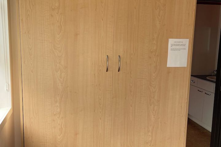 Room 32 of 78