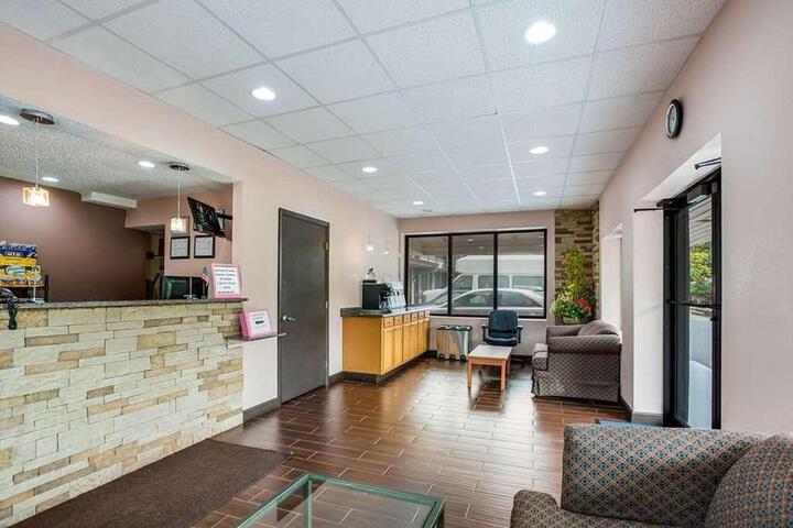 Red Carpet Inn & Suites NJ-73