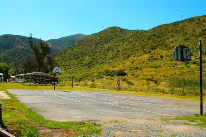 Pio Pico Camping Resort Cottage 3