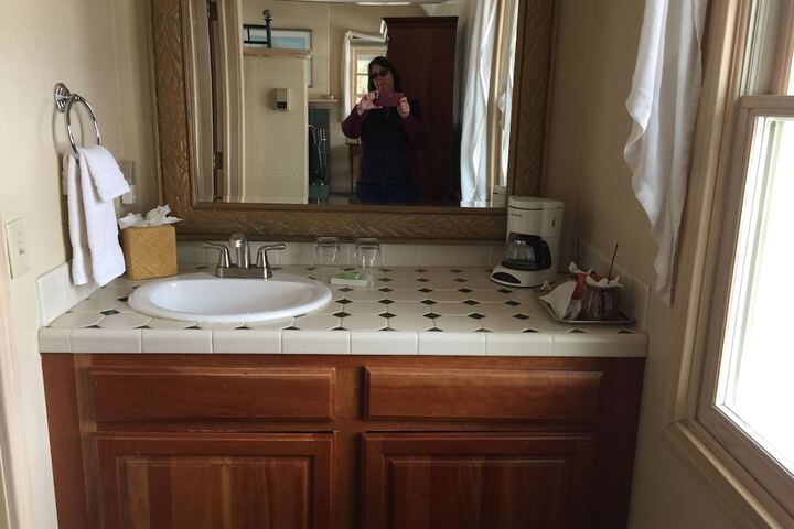 Room 28 of 57