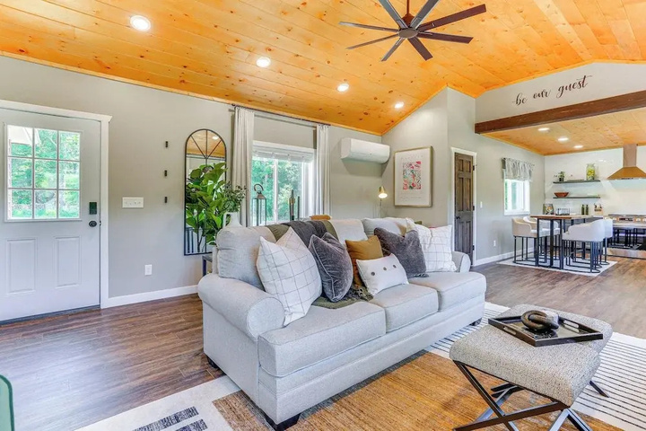 Delaware River Access: Peaceful Farm Retreat!