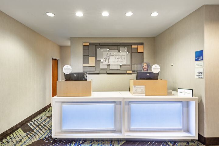 Hotel Interior 9 of 34