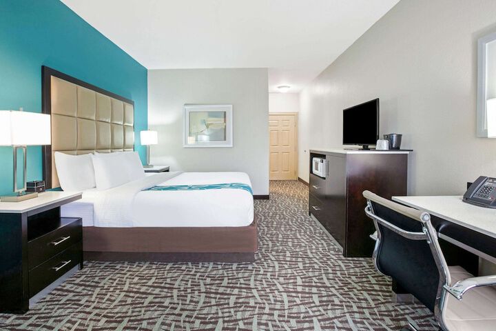 Room 19 of 28