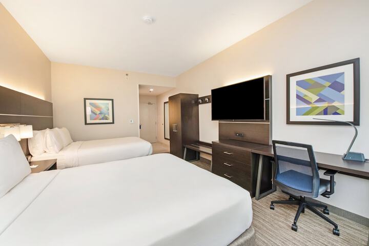 Room 17 of 29