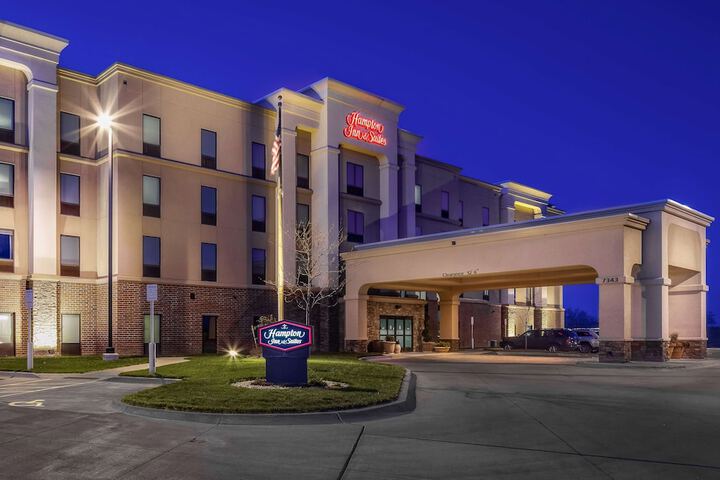 Hotel 3 of 35