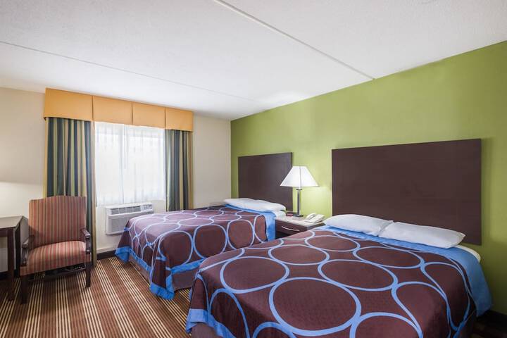Room 26 of 32