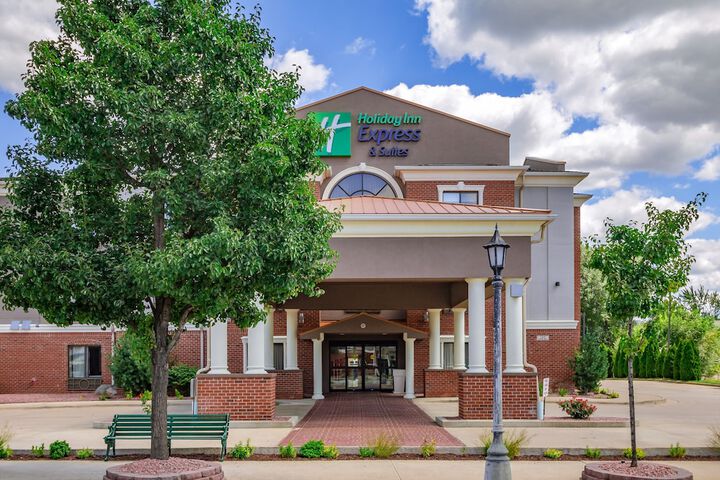 Holiday Inn Express Hotel & Suites South Bend by IHG