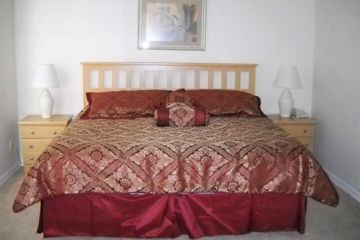 Room 22 of 32