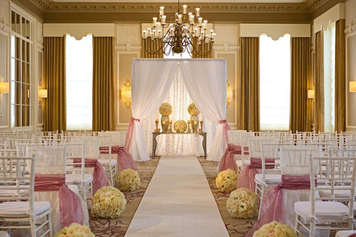 Ballroom/Hall 64 of 75