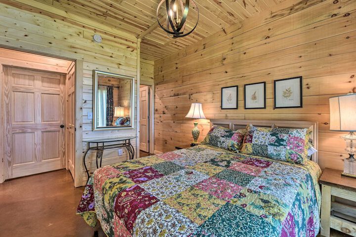Spacious Pearl Lake Retreat w / Yard & Private Dock