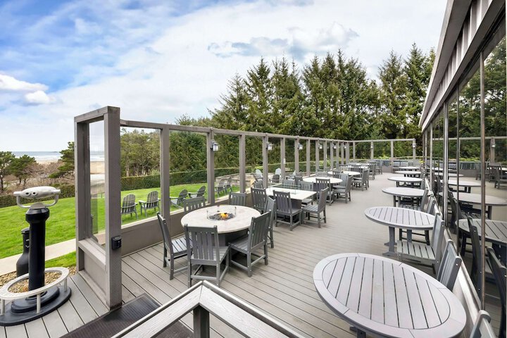 Best Western Plus Agate Beach Inn